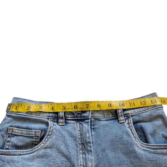 Aritzia Wilfred Free Jovovich Denim Shorts Cuffed Blue Light Wash Women's size 6 - Picture 11 of 13